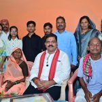 तीन बहनों ने एक साथ पास की नीट परीक्षा, उप मुख्यमंत्री विजय शर्मा ने घर पहुंचकर दी बधाई