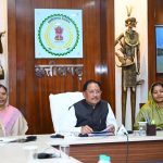 मुख्यमंत्री विष्णु देव साय ने पूर्व केंद्रीय मंत्री स्वर्गीय लरंग साय जी की प्रतिमा का किया वर्चुअल अनावरण