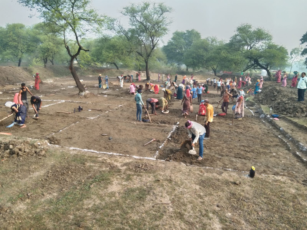 विशेष लेख : सामुदायिक डबरी निर्माण से जल संरक्षण और ग्रामीण आजीविका को मिलेगा नया आधार