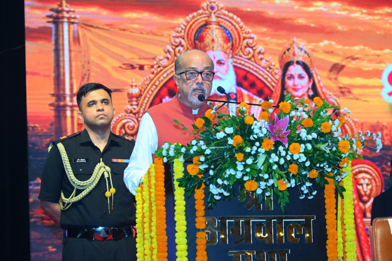 महाराजा श्री अग्रसेन जी ने दिया दानशीलता और परोपकार का अमूल्य संदेश : राज्यपाल